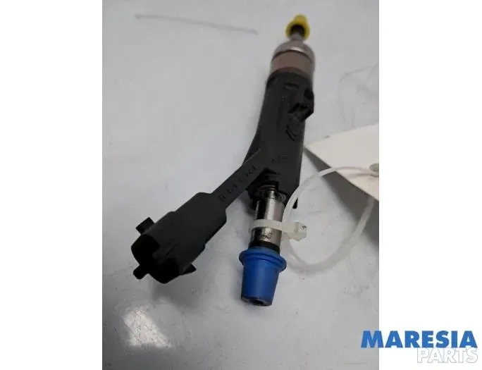 PEUGEOT 308 T9 (2013-2021) Bränsleinsprutare 9810335380,9826718380,009810335380,82240902380J20 33531331