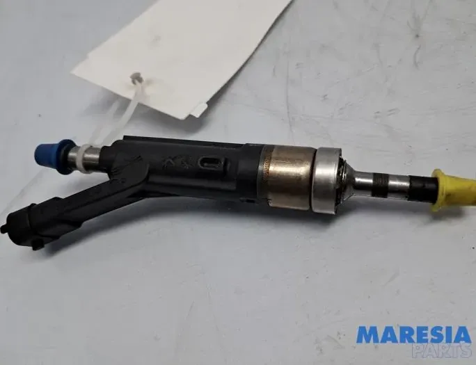 PEUGEOT 308 T9 (2013-2021) Bränsleinsprutare 9810335380,9826718380,009810335380,82240902380J20 33531331