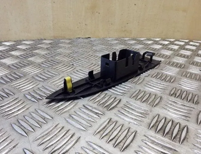 TOYOTA Avensis 3 generation (2009-2020) Bakre höger dörrpanel 7427205040,7427205050 26163115