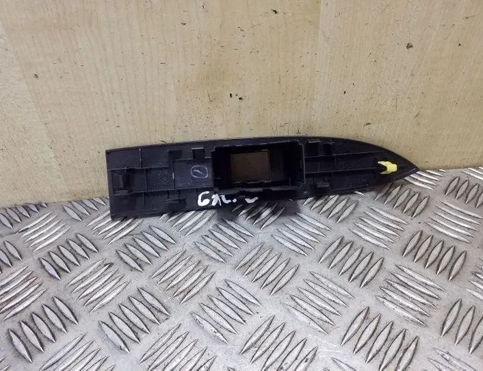 TOYOTA Avensis 3 generation (2009-2020) Bakre höger dörrpanel 7427205040,7427205050 26163115