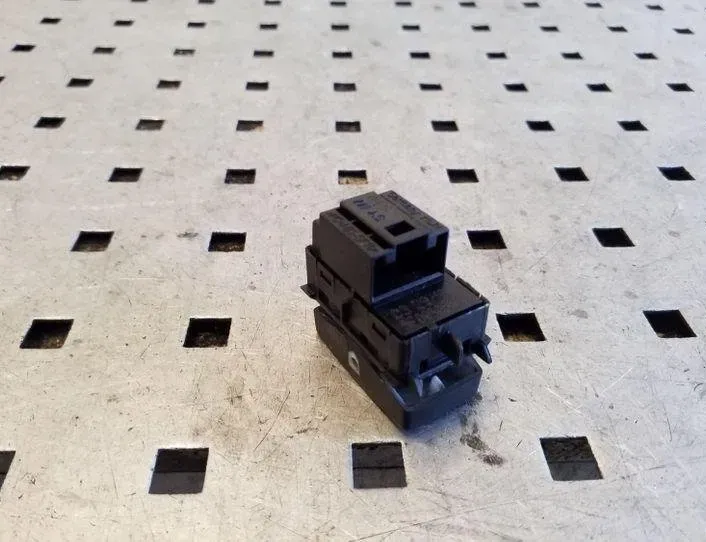 SKODA Octavia 3 generation (2013-2020) Vänster bakdörr fönsterkontrollbrytare 5E0959855 26169343