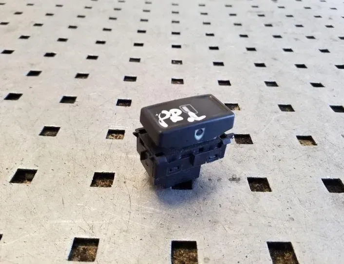 SKODA Octavia 3 generation (2013-2020) Vänster bakdörr fönsterkontrollbrytare 5E0959855 26169343