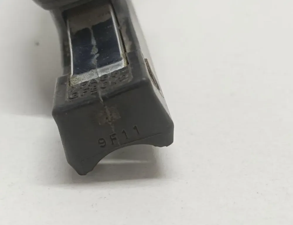 MAZDA CX-7 1 generation (2006-2012) Bakre högra dörrens yttre handtag 9F11 33372418