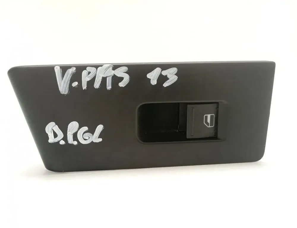 VOLKSWAGEN Passat B7 (2010-2015) Bakre höger dörrfönsterkontrollbrytare 3AA868750 33377321