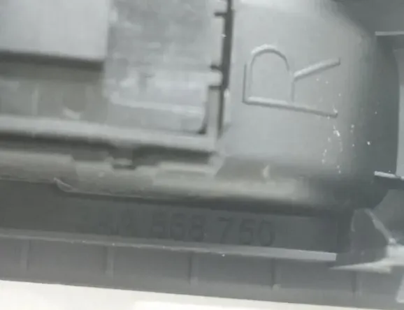 VOLKSWAGEN Passat B7 (2010-2015) Bakre höger dörrfönsterkontrollbrytare 3AA868750 33377321