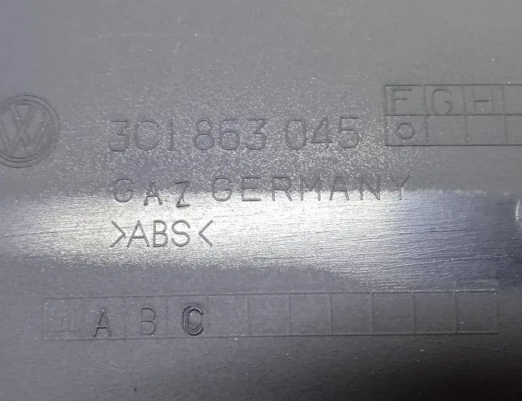 VOLKSWAGEN Passat B7 (2010-2015) Trim för mittkonsol 3C1863045 33497858