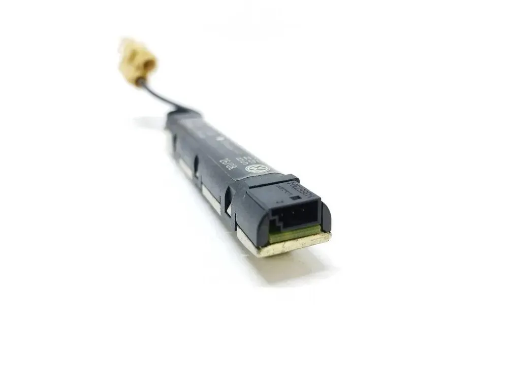 VOLKSWAGEN Tiguan 1 generation (2007-2017) Bootlid antennförstärkare 5N0035552C 33519248