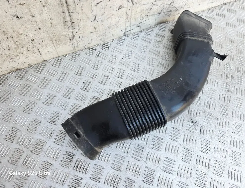 BMW 5 Series F10/F11 (2009-2017) Luftintagsrör 8513454,13718513454 33538655