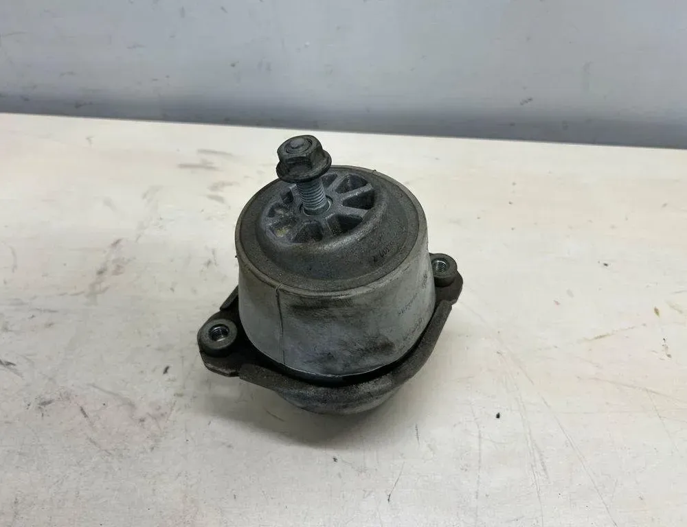 PORSCHE Cayenne 958 (2010-2018) Motorfäste fram 94837504903 31420676