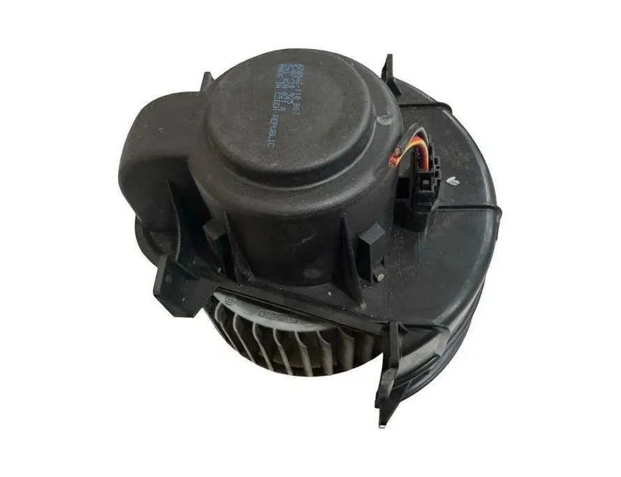 VOLKSWAGEN Amarok 1 generation (2010-2022) Innervärmare A70546110,2H1820021A 34910073