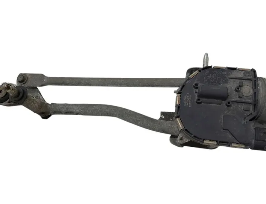 AUDI A3 8P (2003-2013) Vindrutetorkare fram 0390241783 34987111