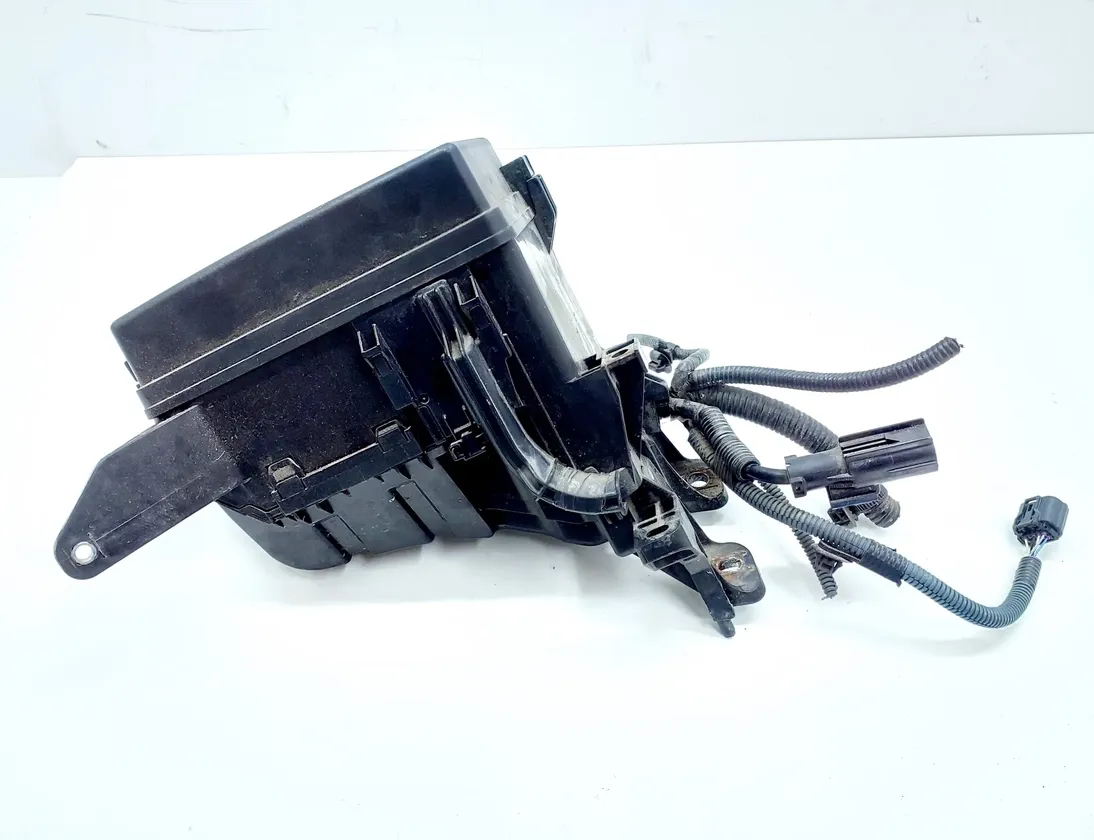 TOYOTA RAV4 4 generation (XA40) (2012-2018) Säkringsbox 82662-42530 33523255