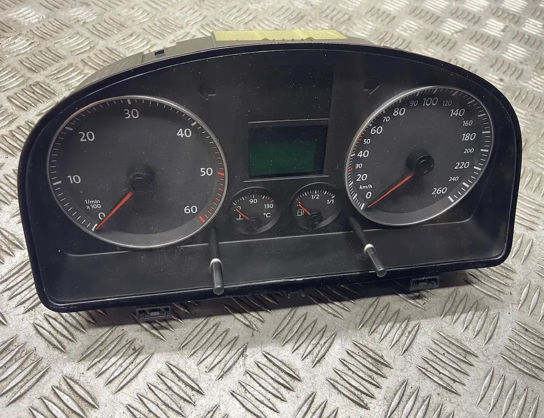 VOLKSWAGEN Touran 1 generation (2003-2015) Hastighetsmätare A2C53025660,A2C53023102 29018275
