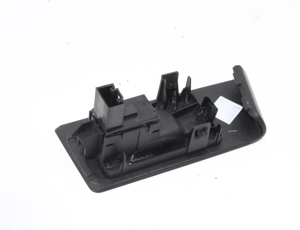 VOLKSWAGEN Passat B7 (2010-2015) Växlar 3AA868750 18265857