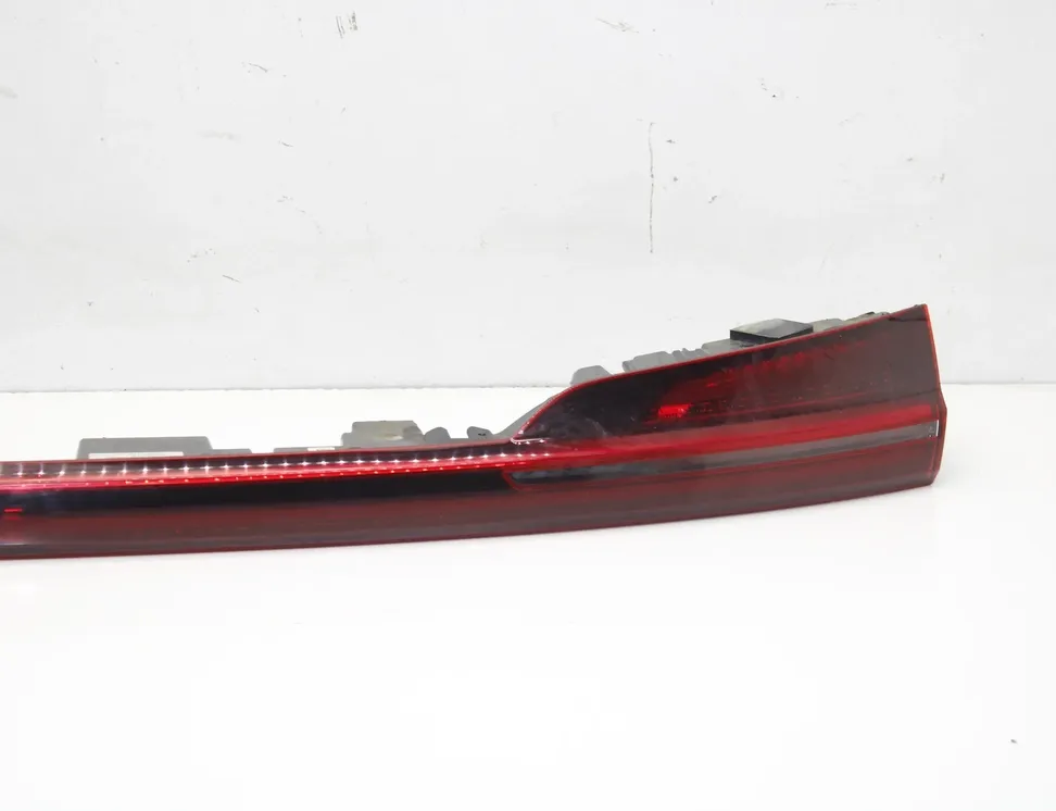 AUDI e-tron 1 generation (2018-2024) Extra stoppljus bak 4KE945095F 33499669