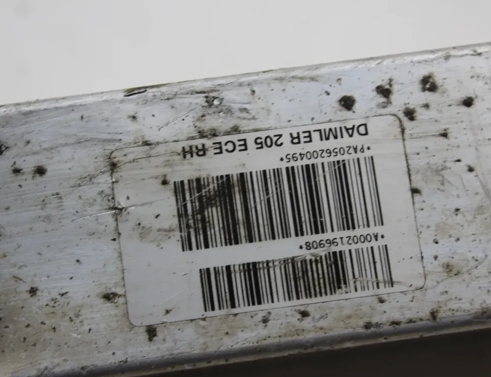 MERCEDES-BENZ C-Class W205/S205/C205 (2014-2023) Stötfångarförstärkningsförlängning höger sida A2056200495 33506737