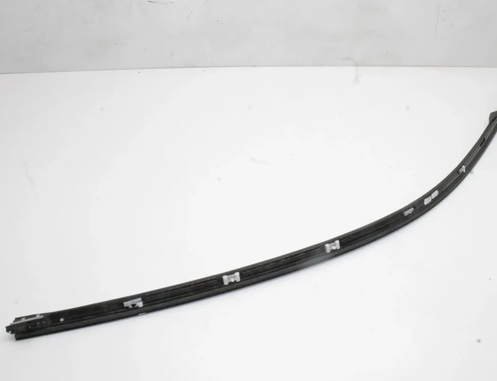 BMW M4 F82/F83 (2013-2020) Främre höger dörrkontrollrem 7433338 33509920