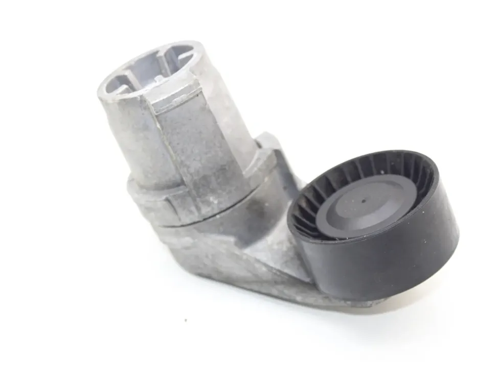 BMW M4 F82/F83 (2013-2020) Bältesspännare 8604266 33514063