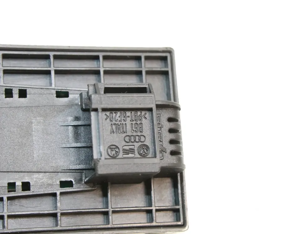 AUDI TT 8J (2006-2014) Främre höger dörrfönsterbrytare 8E0959851C 34937030