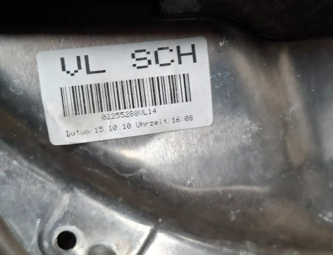 MERCEDES-BENZ C-Class W204/S204/C204 (2004-2015) Vänster främre fönsterhissare 963757102 33350223