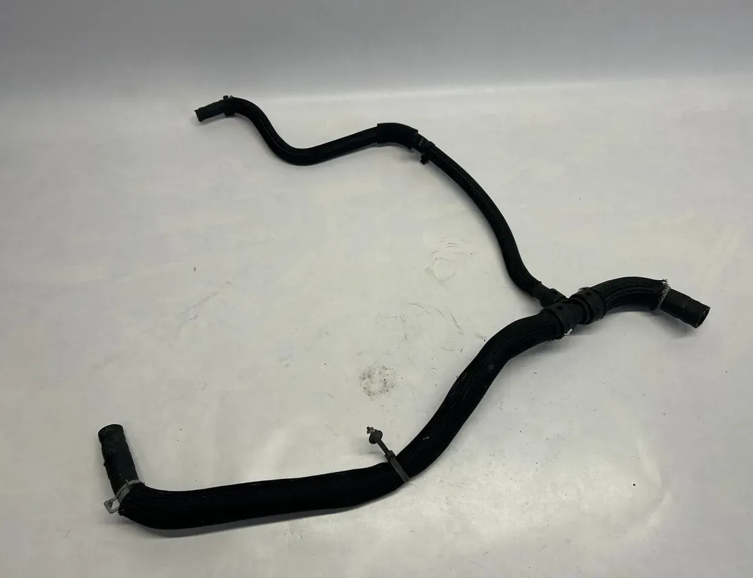 DODGE Challenger 3 generation (2008-2024) Kylvätskeslangrör 34985804
