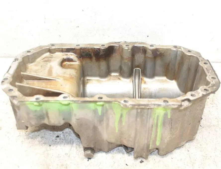 VOLKSWAGEN Golf 8 generation (2019-2023) Oljepanna 03C103603T 33271895