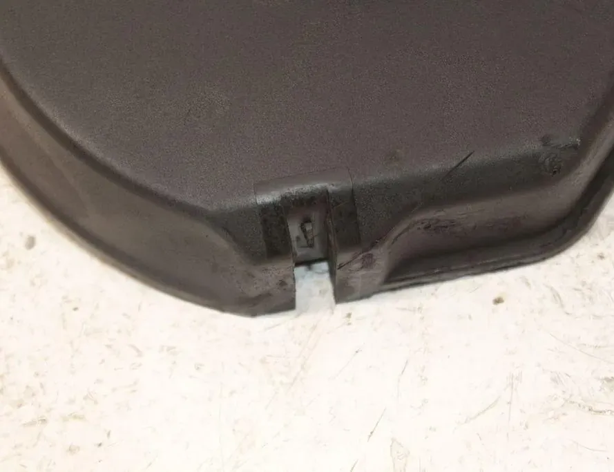 VOLKSWAGEN Passat B5 (1996-2005) Kuggremsskydd 06B109108C 33282892