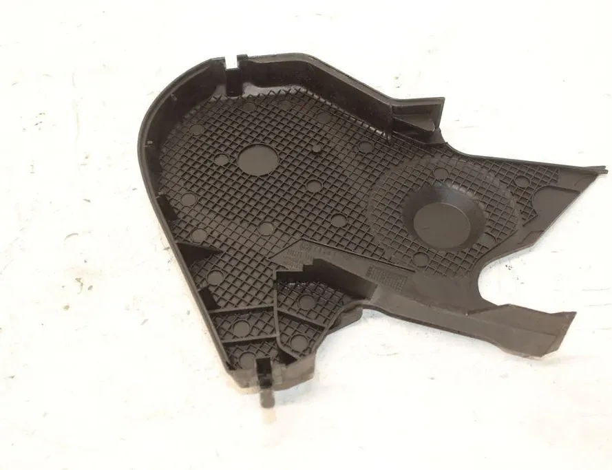 VOLKSWAGEN Passat B5 (1996-2005) Kuggremsskydd 06B109108C 33282892