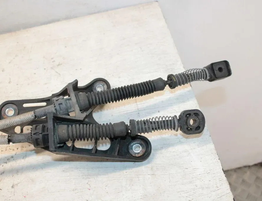 SKODA Superb 2 generation (2008-2015) Växlingsmekanism 3Q0711061 33284609