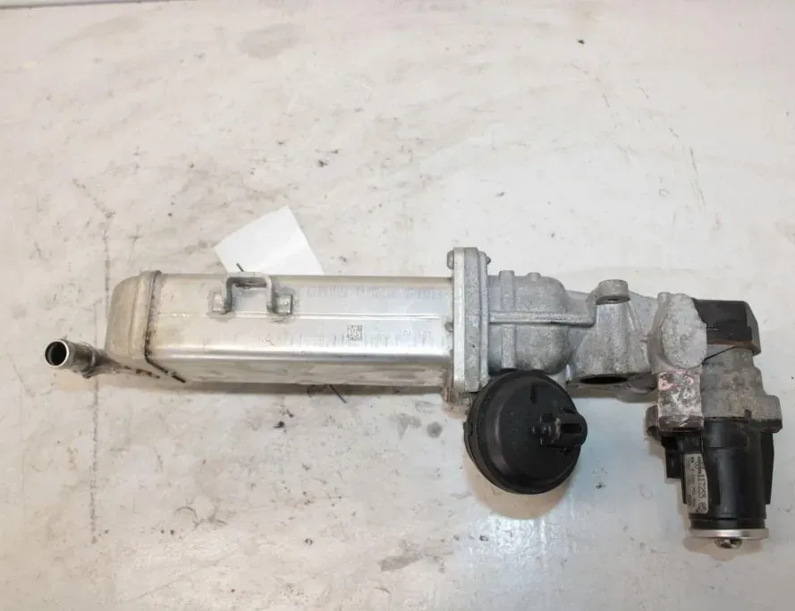 VOLKSWAGEN Caddy 3 generation (2004-2015) EGR kylare 03L131512CF 33297882