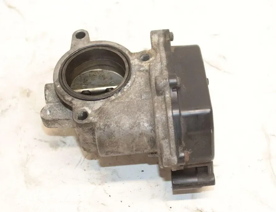 VOLKSWAGEN Golf 8 generation (2019-2023) Gasspjällskropp 03L128063J 33304099