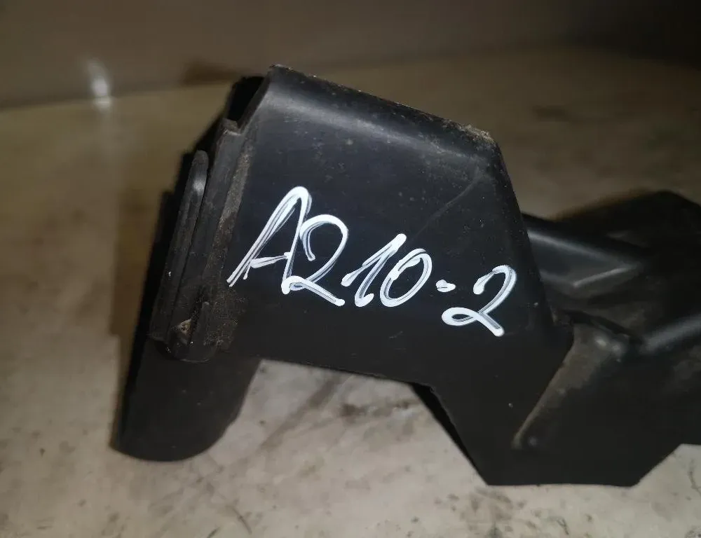 VOLVO V70 2 generation (2000-2008) NULL 08693385 23188294