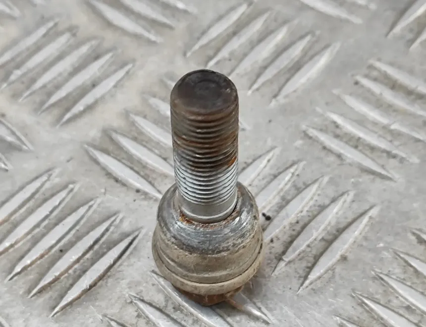 VOLKSWAGEN Amarok 1 generation (2010-2022) Hjulskruvsats WHT001964A 26809003