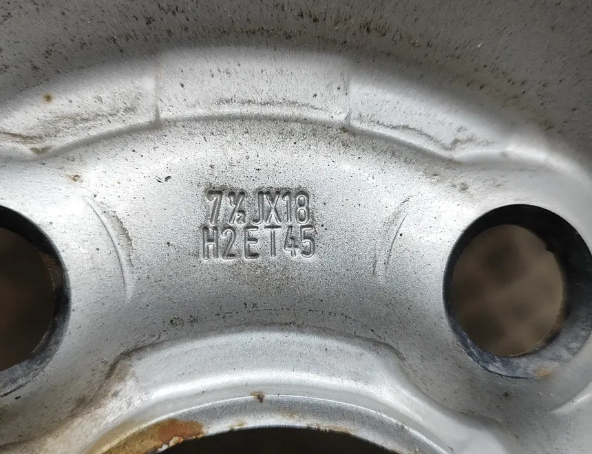 VOLKSWAGEN Amarok 1 generation (2010-2022) Reservhjul 2H0601027J 28038174