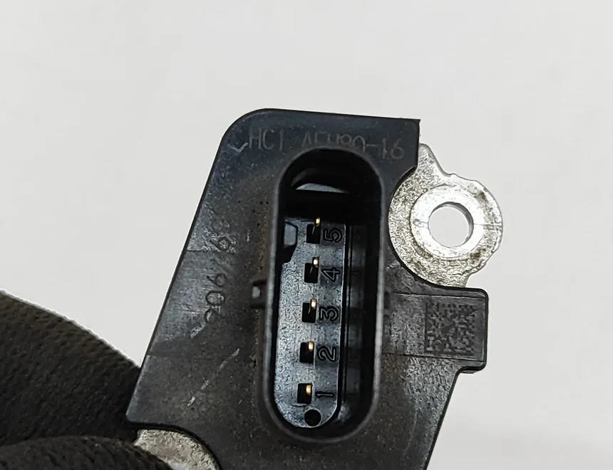 VOLKSWAGEN Amarok 1 generation (2010-2022) Massluftflödessensor MAF 059906461S 31381790