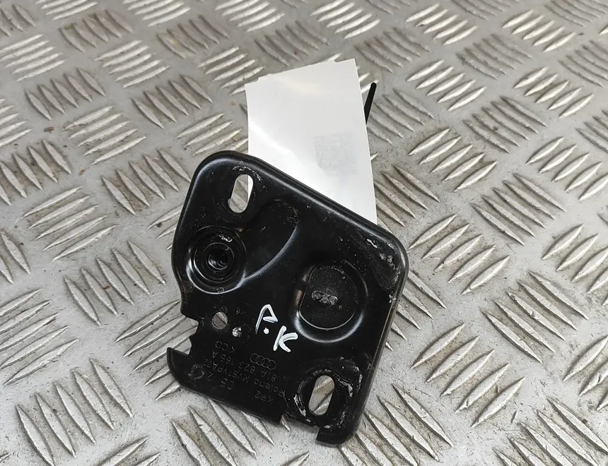 AUDI Q4 Sportback e-tron 1 generation (2021-2024) Motorhuv säkerhetsspärr 81A823185A 31966880