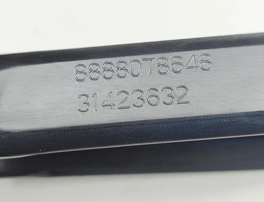 VOLVO XC40 1 generation (2017-2024) Verktygssats 31680604,8888002690,32340090 32980837