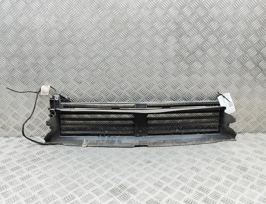 MERCEDES-BENZ GLA-Class H247 (2019-2024) Exteriör ventilationsgrill A2478854600 33138881