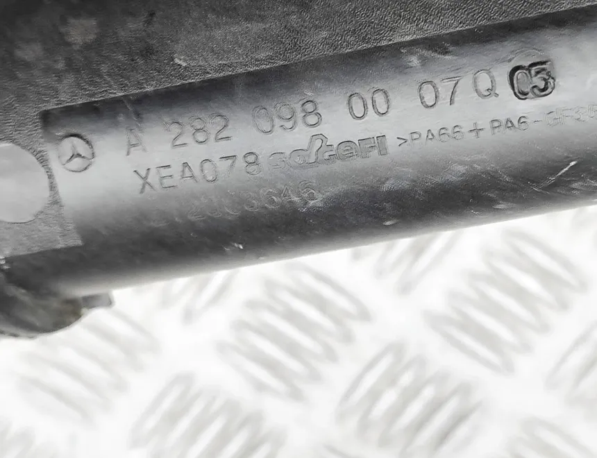 MERCEDES-BENZ GLA-Class H247 (2019-2024) Luftintagsrör A2820980007 33139526