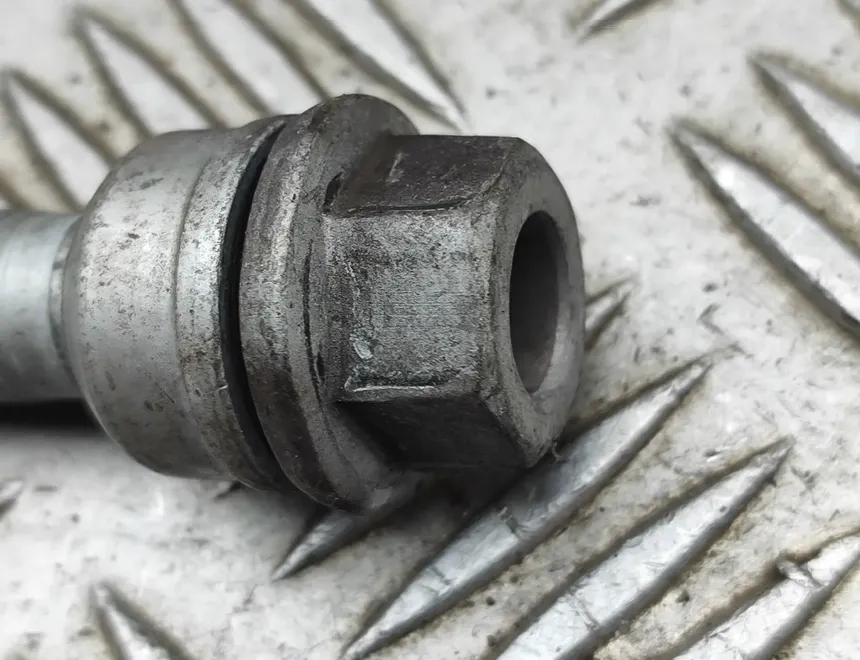 VOLKSWAGEN Multivan T7 (2021-2024) Hjulskruvsats WHT001964A 34572873