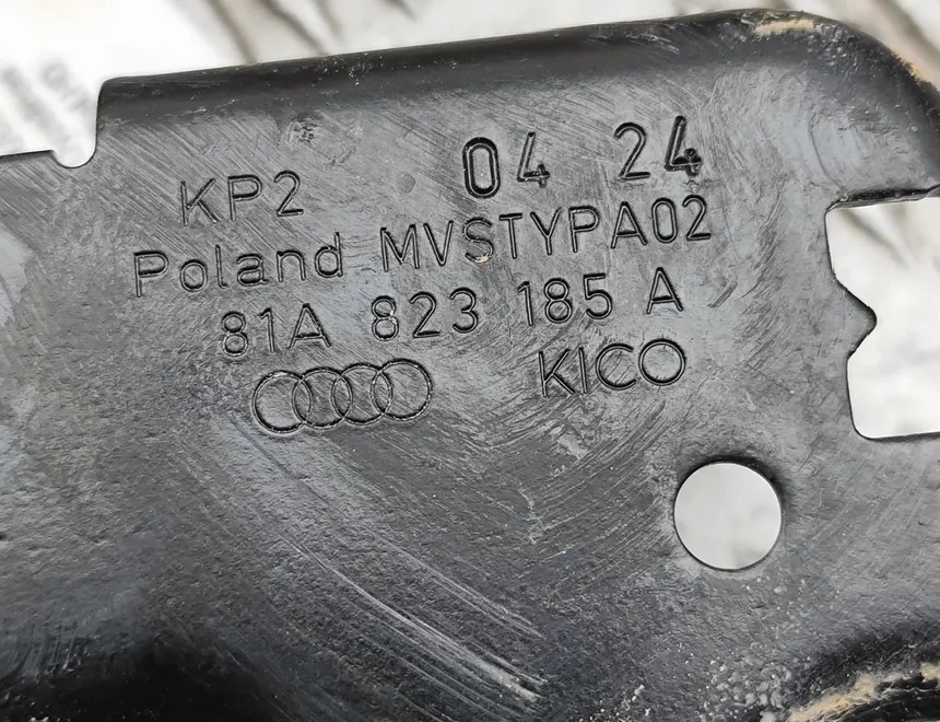 AUDI Q3 F3 (2018-2024) Motorhuv säkerhetsspärr 81A823185A 34157085