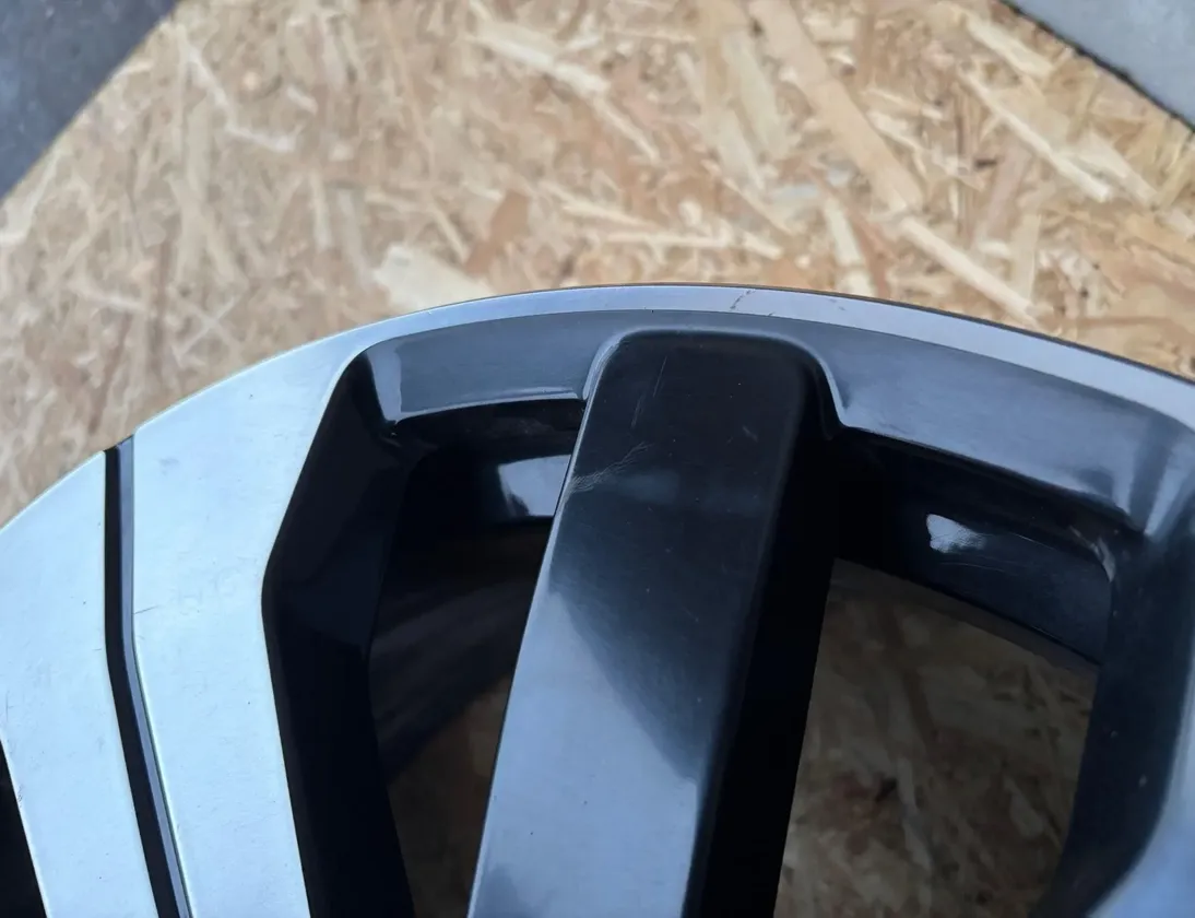 VOLVO XC40 1 generation (2017-2024) Hjuluppsättning 32143628 29690509