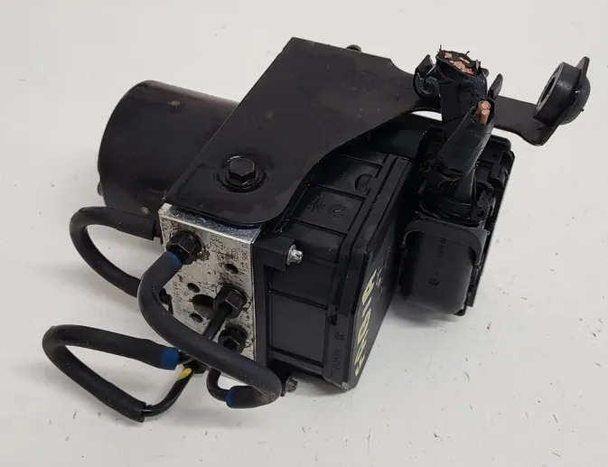 SKODA Fabia 6Y (1999-2007) ABS pump 6Q0907379H 33444028
