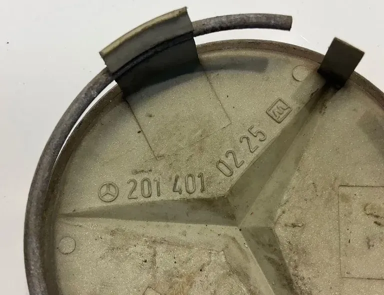 MERCEDES-BENZ E-Class W211/S211 (2002-2009) Hjulskydd 2014010225 33343329