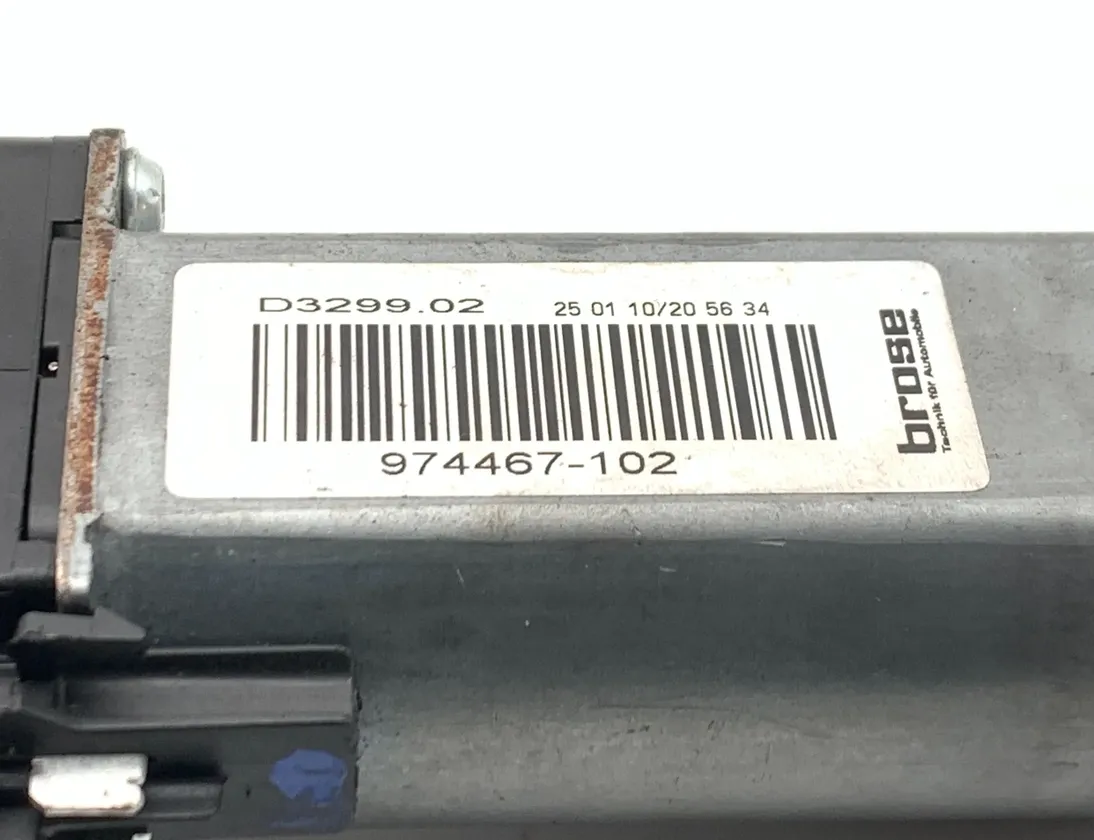 JAGUAR XK X150  (2005-2014) Styrmotor för vänster framsäte 974467-102 33520755