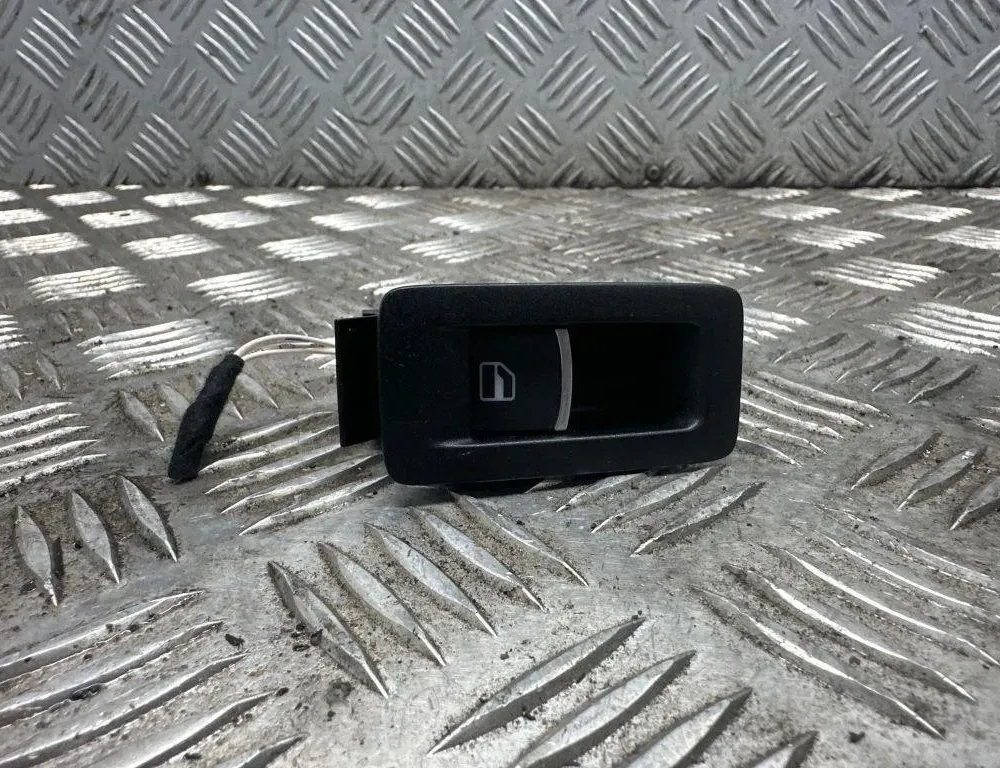 VOLKSWAGEN Touran 1 generation (2003-2015) Bakre höger dörrfönsterkontrollbrytare 1K0959851A 30514786