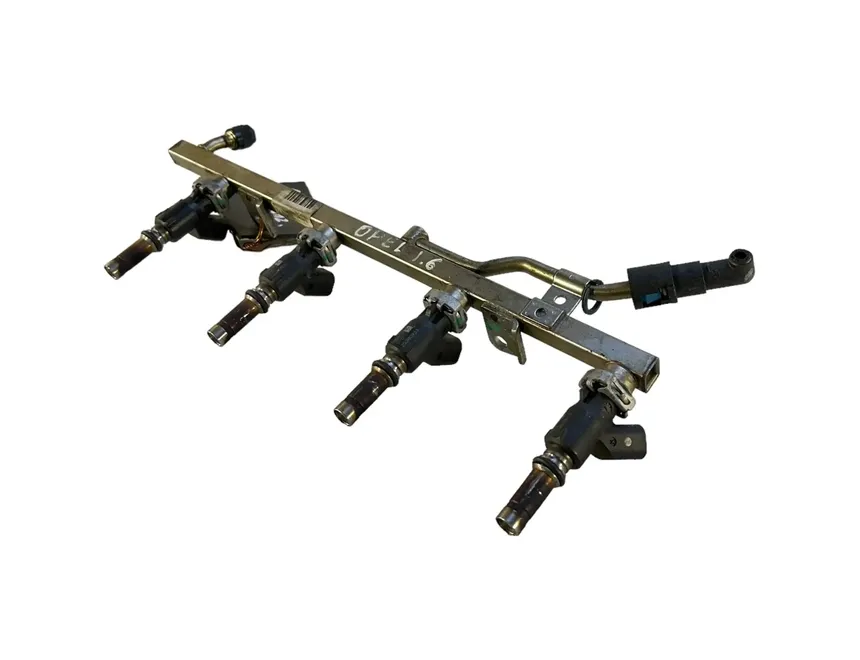 OPEL Astra J (2009-2020) Bränsleskena 55559375 28784436