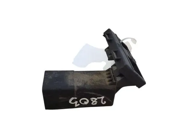 VOLKSWAGEN Golf 5 generation (2003-2009) Tändstift 038907281D 33353288