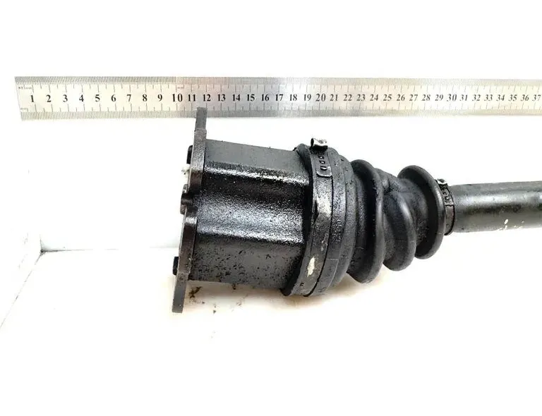 AUDI A4 B8/8K (2011-2016) Fram Höger Drivaxel 33499537