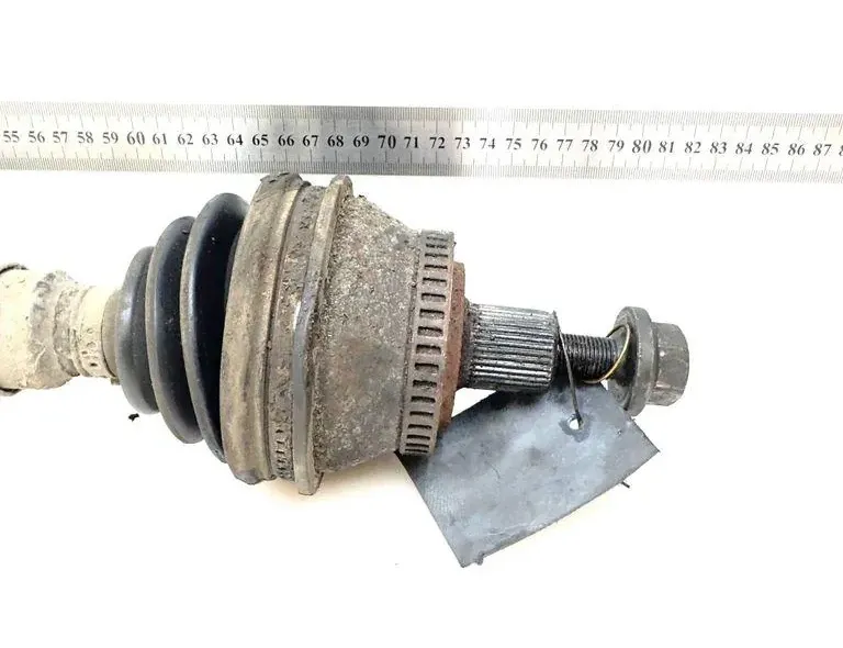 AUDI A4 B5/8D (1994-2001) Fram Vänster Drivaxel 33499930